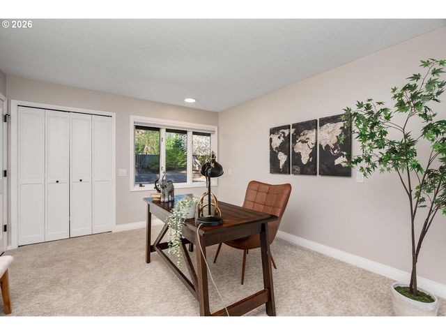 4803 Sw STONEBROOK Ct, Portland, OR 97239