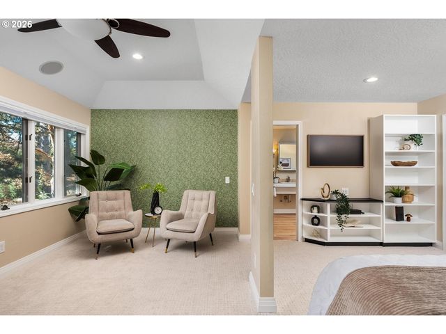 4803 Sw STONEBROOK Ct, Portland, OR 97239