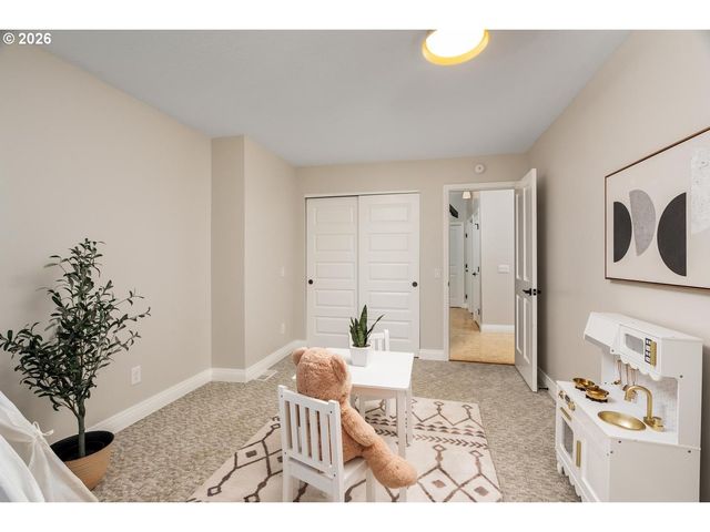 4803 Sw STONEBROOK Ct, Portland, OR 97239