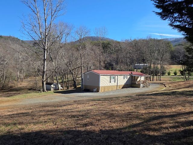 125 Allen Road, Copperhill, TN 37317