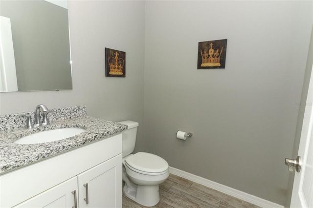 15216 LANGSDALE COURT, Mascotte, FL 34753