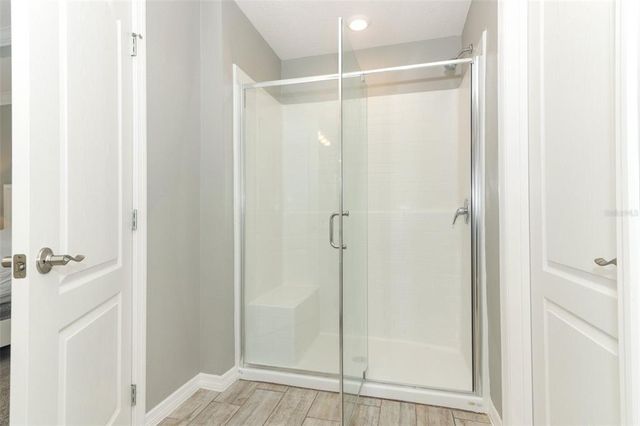 15216 LANGSDALE COURT, Mascotte, FL 34753