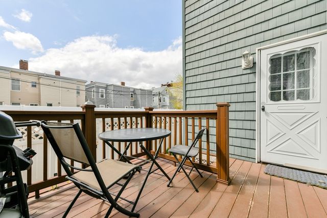 243 Emerson 0, Boston, MA 02127