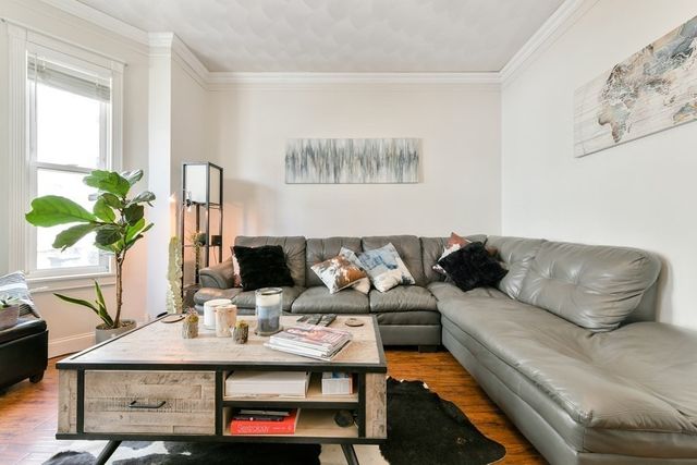 243 Emerson 0, Boston, MA 02127