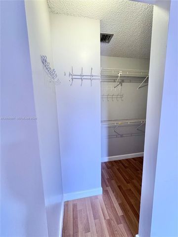 4952 N Hemingway Cir 4952, Margate, FL 33063