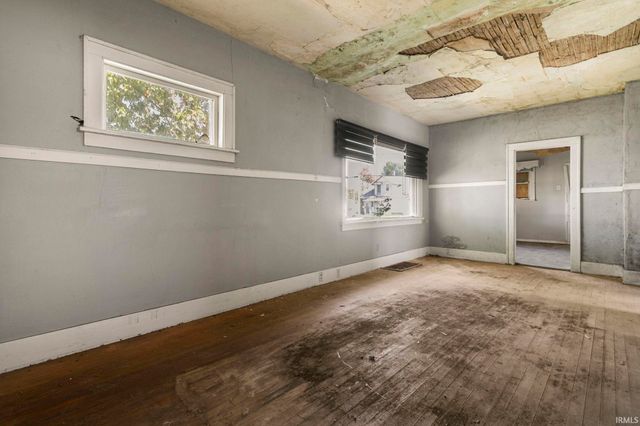 502 S Bendix Drive, South Bend, IN 46619