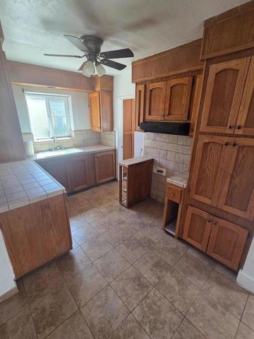 1506 W 5th Street, Madera, CA 93637