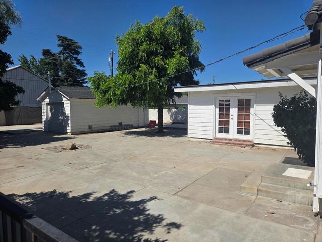 1506 W 5th Street, Madera, CA 93637
