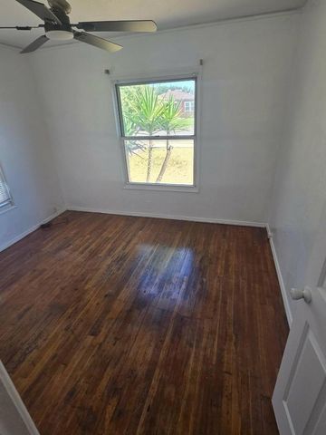 1506 W 5th Street, Madera, CA 93637