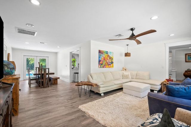 3 Mandalay Road, Sewalls Point, FL 34996