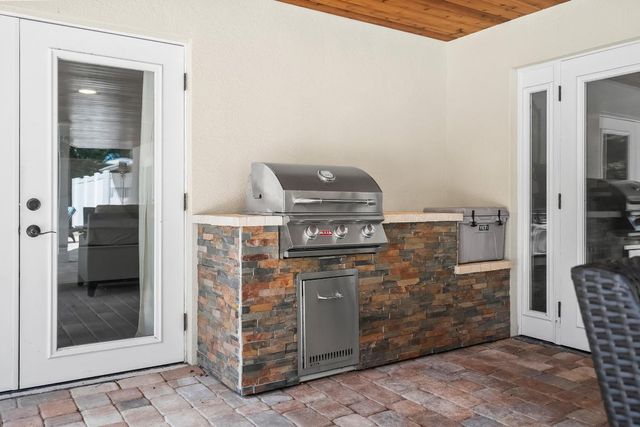 3 Mandalay Road, Sewalls Point, FL 34996