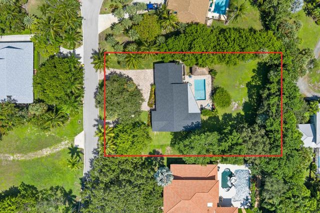 3 Mandalay Road, Sewalls Point, FL 34996