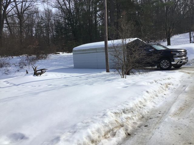 286 108th Avenue, Plainwell, MI 49080