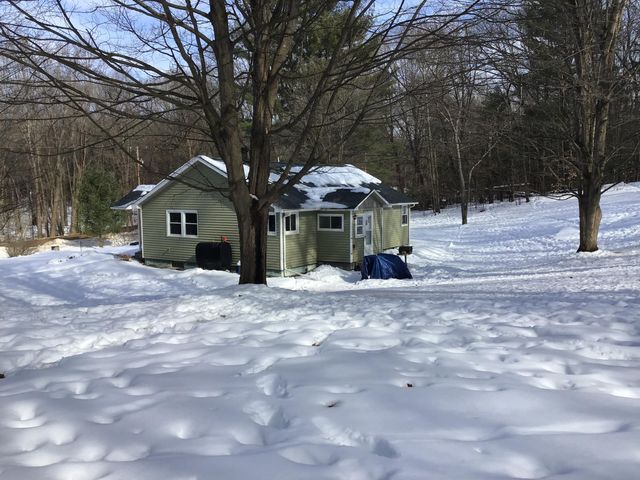 286 108th Avenue, Plainwell, MI 49080