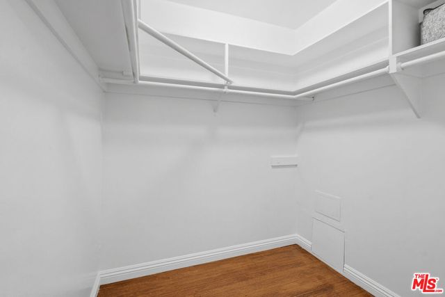 1242 S Barrington Avenue 205, Los Angeles, CA 90025