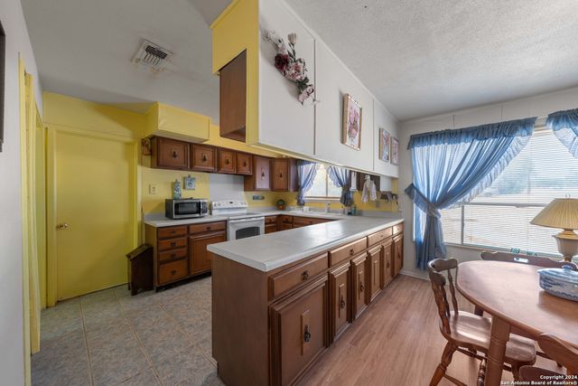 11780 loop 1604, San Antonio, TX 78263