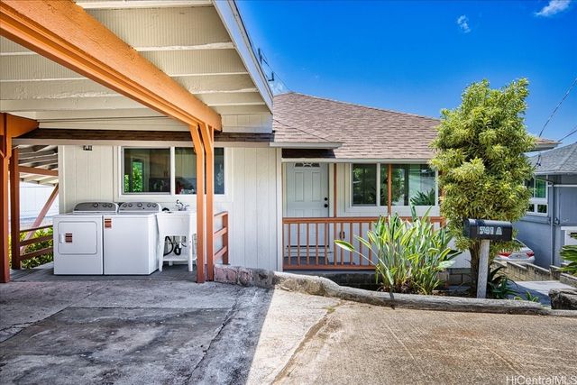 741 Alewa Drive A, Honolulu, HI 96817