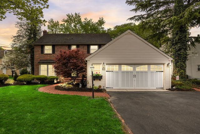 408 Kings Highway, Moorestown, NJ 08057