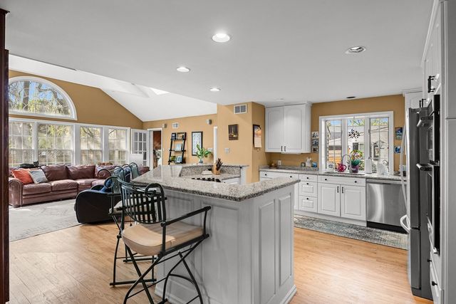 408 Kings Highway, Moorestown, NJ 08057