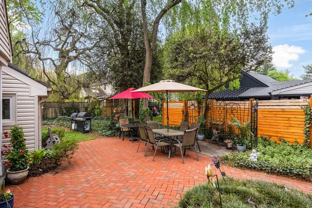 408 Kings Highway, Moorestown, NJ 08057