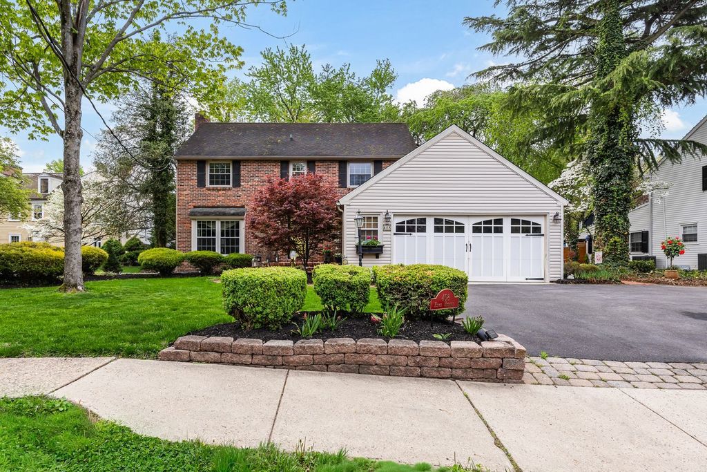 408 Kings Highway, Moorestown, NJ 08057