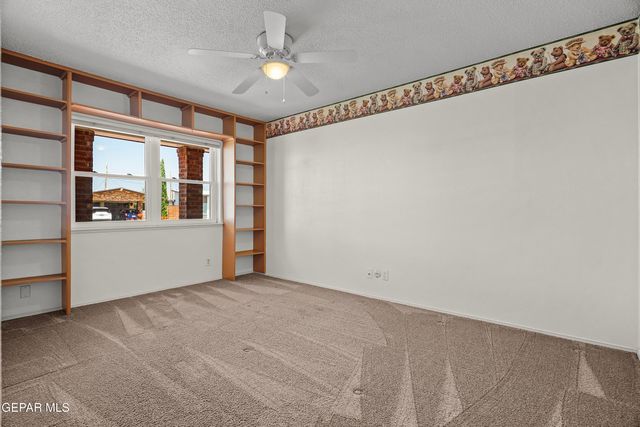 1300 SUNBURST Drive, El Paso, TX 79925
