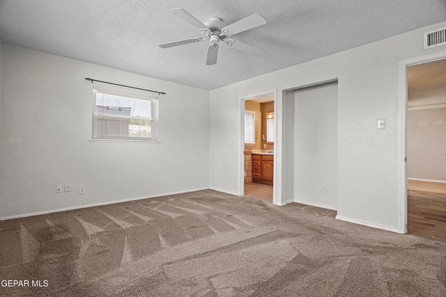 1300 SUNBURST Drive, El Paso, TX 79925
