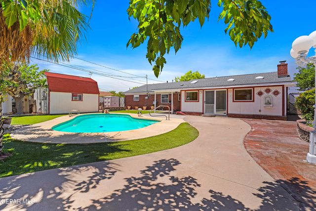 1300 SUNBURST Drive, El Paso, TX 79925
