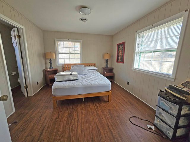 418 LOST CREEK BOAT DOCK RD, Decaturville, TN 38329