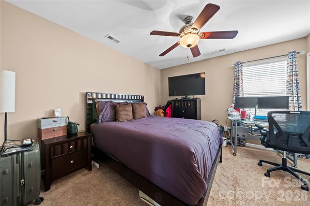 17732 Caldwell Track Drive, Cornelius, NC 28031