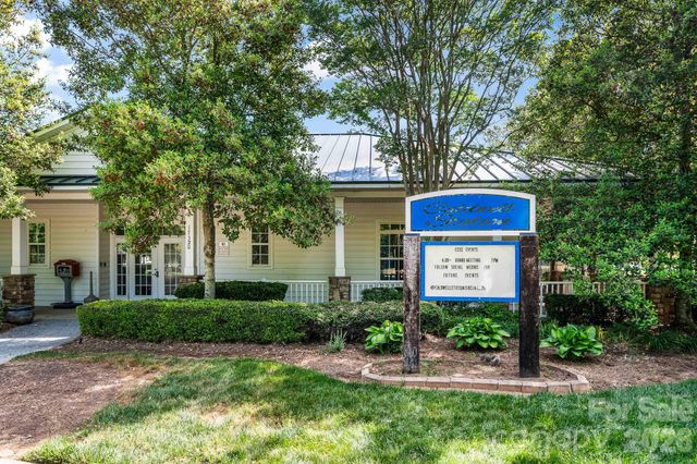 17732 Caldwell Track Drive, Cornelius, NC 28031