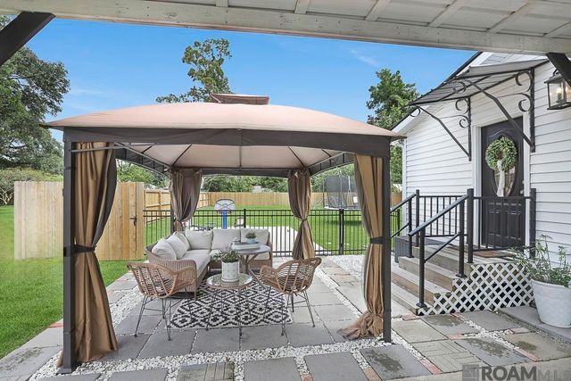 40204 Hwy 42, Prairieville, LA 70769