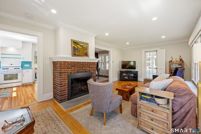 405 Fort Hale Road, New Haven, CT 06512