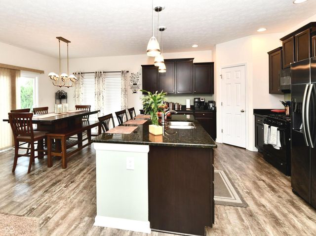 16226 Larimar Drive, Noblesville, IN 46060