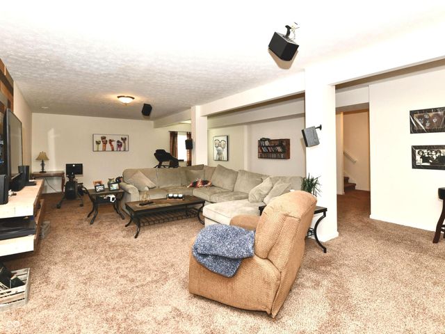 16226 Larimar Drive, Noblesville, IN 46060