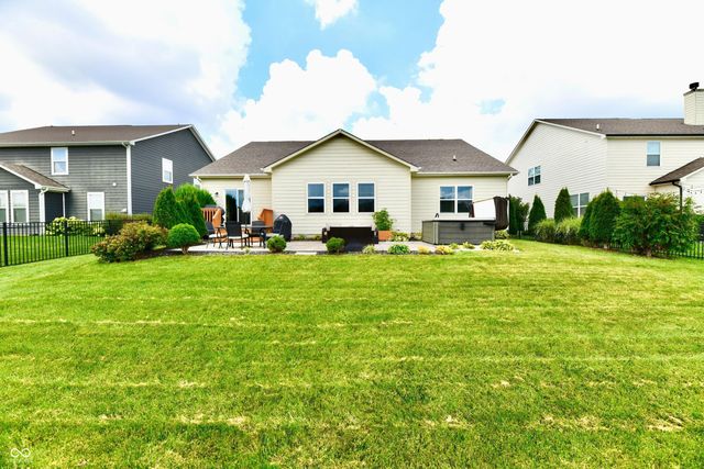 16226 Larimar Drive, Noblesville, IN 46060