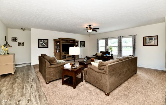 16226 Larimar Drive, Noblesville, IN 46060