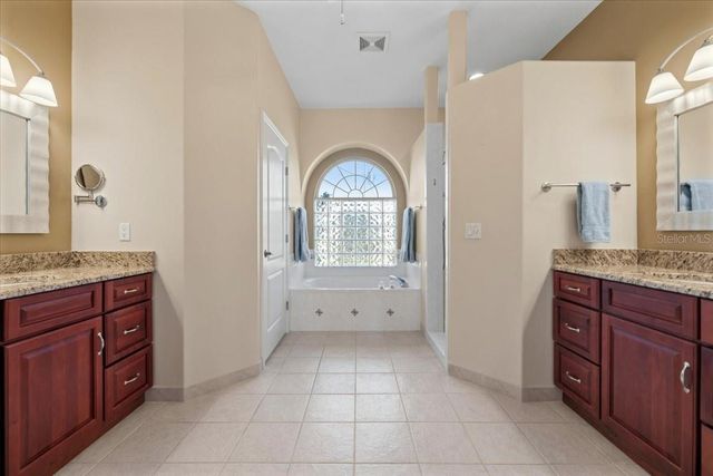 7 COLLINSON COURT, Palm Coast, FL 32137