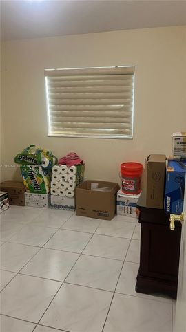 30420 SW 152nd Ave, Homestead, FL 33033