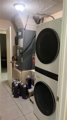 30420 SW 152nd Ave, Homestead, FL 33033