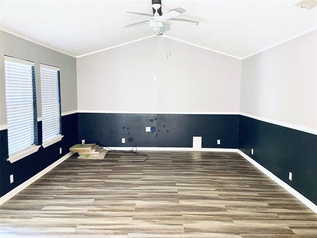 88 Gazebo Street C, Huntsville, TX 77340