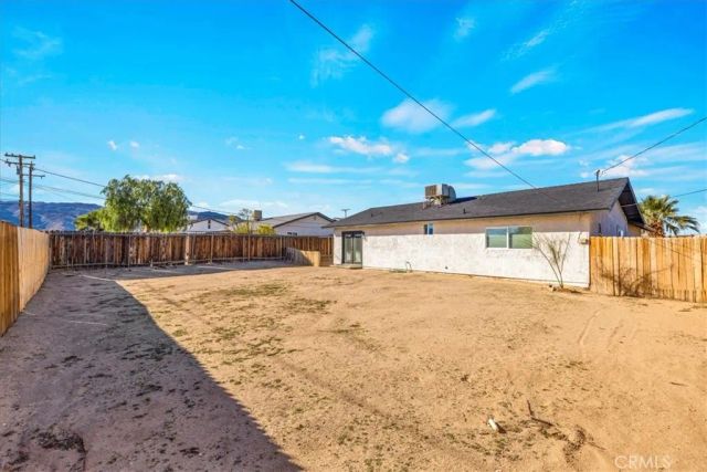 5671 Encelia, 29 Palms, CA 92277