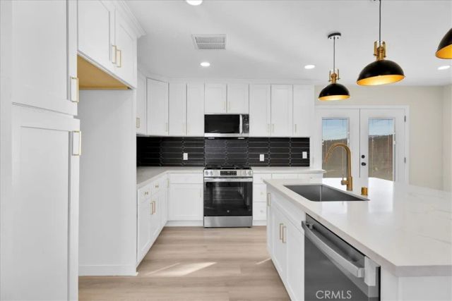 5671 Encelia, 29 Palms, CA 92277