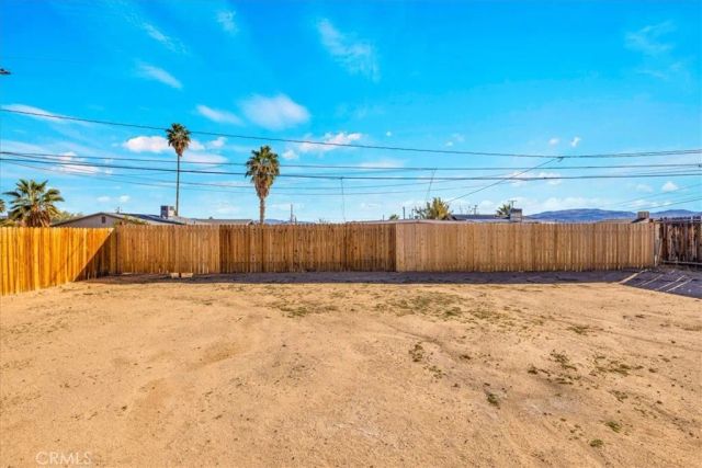 5671 Encelia, 29 Palms, CA 92277