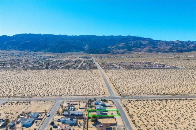 5671 Encelia, 29 Palms, CA 92277