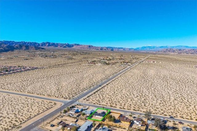 5671 Encelia, 29 Palms, CA 92277