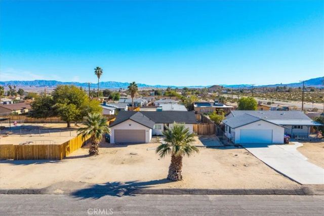 5671 Encelia, 29 Palms, CA 92277