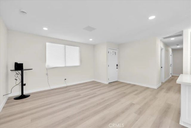 5671 Encelia, 29 Palms, CA 92277