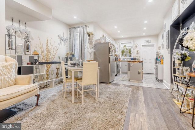 2517 ROBB ST, Baltimore, MD 21218