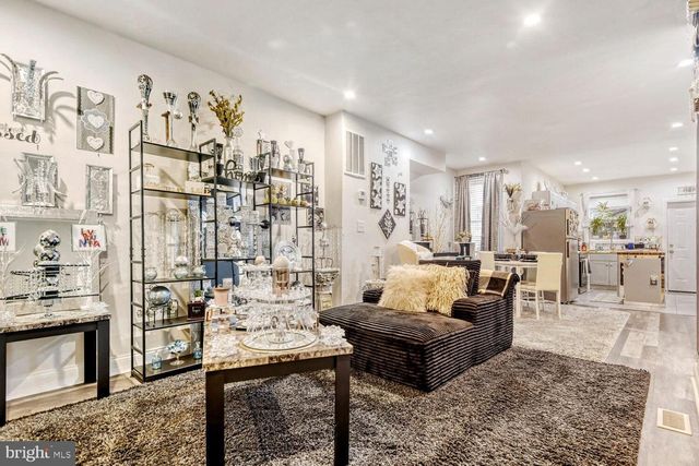 2517 ROBB ST, Baltimore, MD 21218